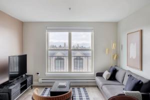 First Hill 1br w lounge gym rooftop SEA-696