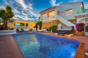 Villa Vega Luxury - Carbonera