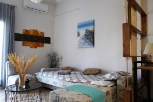 ΩκεανιςHouse 1