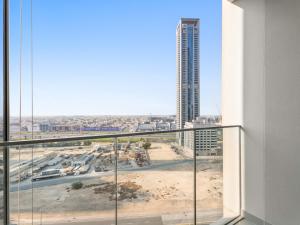 Sophisticated and Trendy 2BDR In Forte Downtown