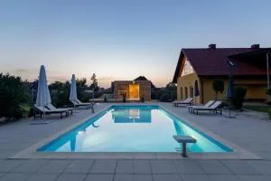 Vila Izabela - Cerkvenjak