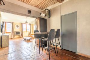 Authentique Appartement Aixois