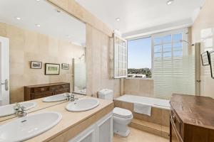 Spacy stylish Aloha townhouse