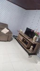 AMPLA CASA CONFORTAVEL NO GUARUJA CASCAVEL - Céu Azul