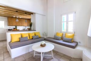 Pineapple House Mykonos