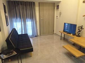 Minimal Two-Floor Apartment