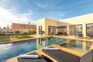 Villa Victoria, piscine Chauffée, sans vis à vis