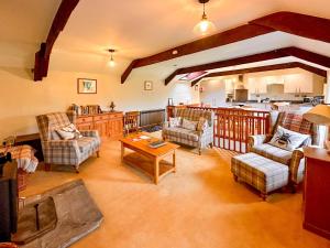 5 Swallowsholm Cottage