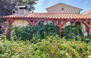 1 Bedroom Amazing Apartment In Sibenik