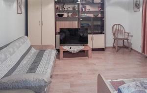 Lovely Apartment In Omisalj With Wi-fi