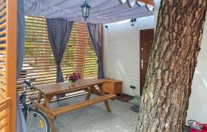 Awesome Home In Lubniewice With Kitchen