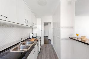 Remo Carihuela a pie de playa parking privado