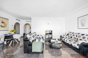 Remo Carihuela a pie de playa parking privado