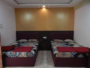 R mansion