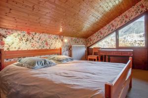Chalet confortable à Briançon avec vue sur montagne