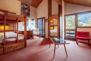 Chalet confortable à Briançon avec vue sur montagne