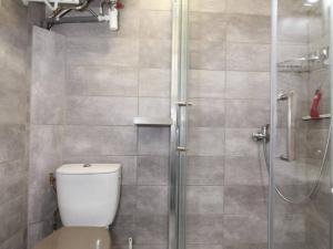 Studio rénové avec goût, proche Thermes. Parking. Classé 2 étoiles - FR-1-553-110