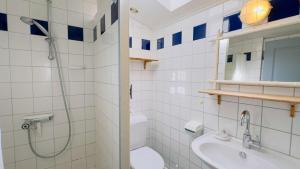 Villas Petite maison de village avec etage : photos des chambres