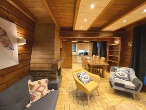 Chalets LE LOUP Chalet en bois : photos des chambres