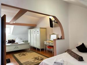 Family Room with Private Bathroom room in Pensiunea Daiadela