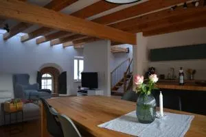 Ferienwohnung Hofgut - Neustadt