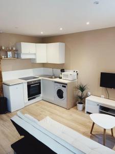Appartements Rousquille: Patio au RDC d-une maison calme : photos des chambres