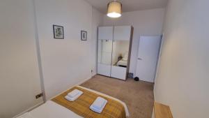 Southsea Escape - 2 double bedrooms - FREE PARKING PERMITS