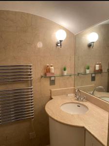 Spacious flat in the most desirable area of London