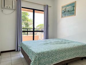 B481 Apto 3 quartos frente para avenida 8 pessoas