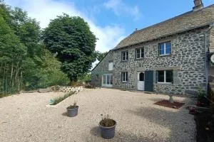 GITE 6 personnes à Pailherols - Raulhac