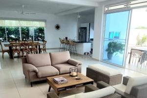 Casa Quinta Moderna Piscina Privada En via Girardot