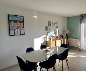 Appartements Villa Louise - Appartement Spacieux proche digue avec jardin : photos des chambres