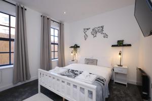 TV | Near Key Attractions | Quality Staycation