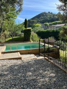 Maisons de vacances Maison Provencale avec piscine en bord de ruisseau : photos des chambres