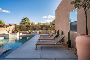 Pueblo Viejo Desert Minimalist Pool Home - 4hvězdičkové hotely ve městě Bermuda Dunes