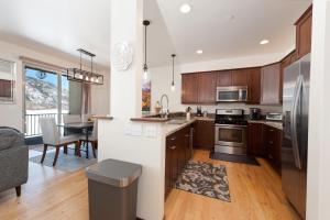 Crimson Cliffs - Unit 8