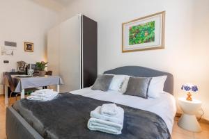 Deluxe Studio, Wi-Fi, self check-in, air condition