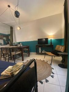 Invitation au voyage, patio privé