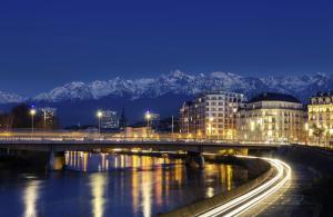 Hotels Hotel Mercure Grenoble Centre President : photos des chambres