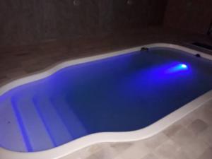 Casa em Gov. Celso Ramos 3 quartos com piscina.