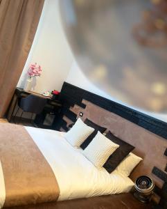 Charleroi Brussels Airport White Castle