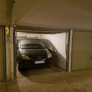 Studio rez-jardin proche plage WiFi, clim, garage