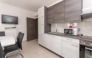 Elegant Villa Jure with private pool