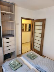 TriAngol Apartman: fürdő, belváros, egyetem