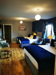 Superior King Room room in Ocean Heights B&B