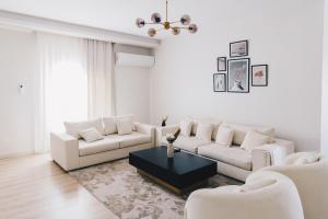 The Seven Six near Waterway 5A Mall by Elegant Hospitality