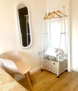 Spacious 3BR City Centre Apartment Free Parking