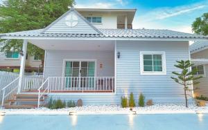 Baan Casita With Private Seaside Cottage