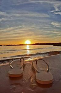 Canto sossego casa independente a passos do mar