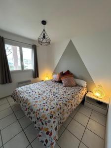 Villas VILLA LAUNA GUJAN : photos des chambres